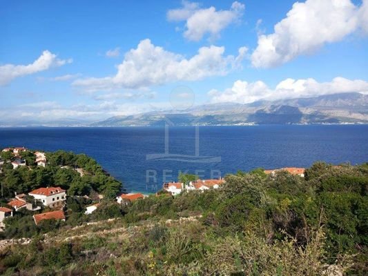 Baugrundstück auf der idyllischen Insel Brač