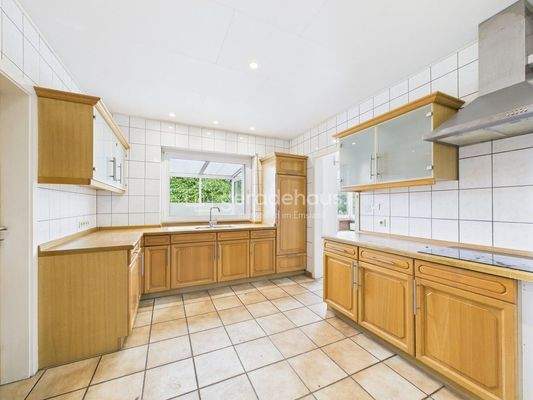 CAM03818G0-PR0041-STILL017