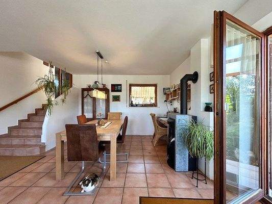 Essbereich mit Zugang Garten Ebene 1