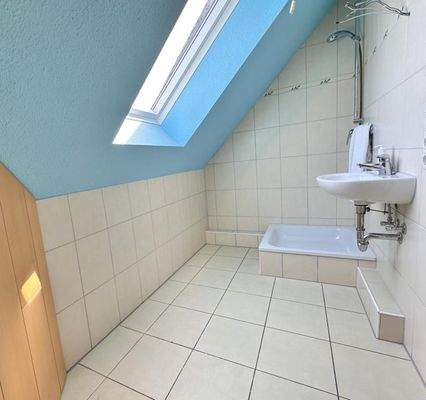 K1024_Duschbad im DG