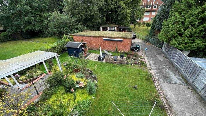 Garten + Garagenanlage