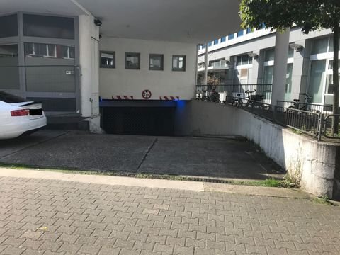 Düsseldorf Garage, Düsseldorf Stellplatz