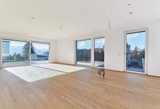 ZU MIETEN - großes Wohnzimmer mit Seeblick