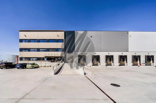 INFOS UNTER: 06171-586000