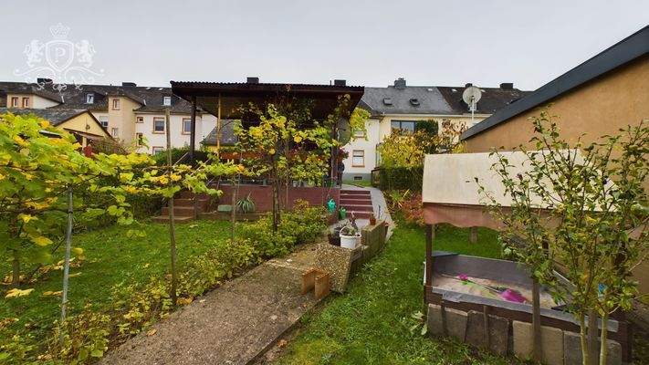 CAM01984G0-PR0434-STILL011