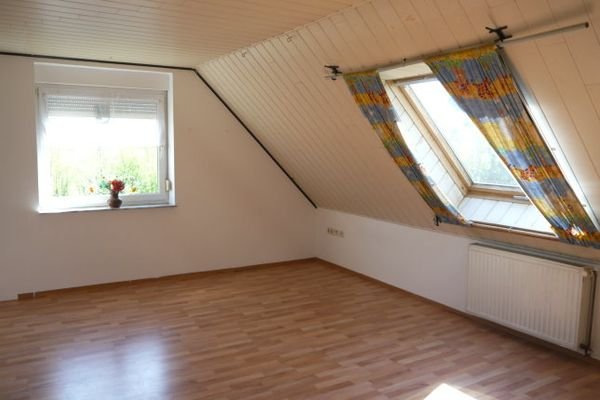 Zimmer OG 2.jpg