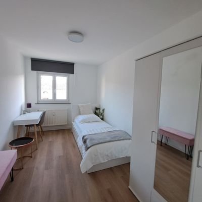 Inklusive Kleiderschrank
