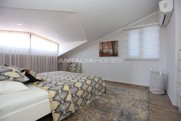 2-Bedroom Apartment for Sale in a Complex with Pool in Antalya