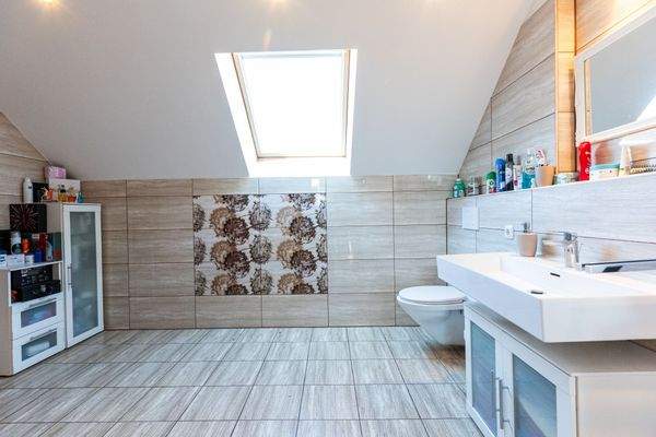 Tageslichtbad_Hinterhaus_OG