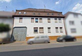 Haus Frontansicht.jpg