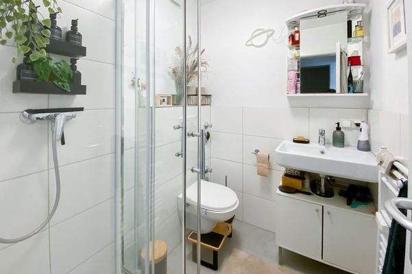 Badezimmer Whg. 2. OG re.