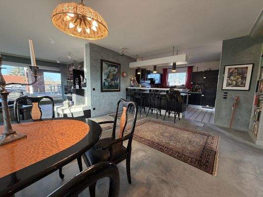 Essbereich mit Küche