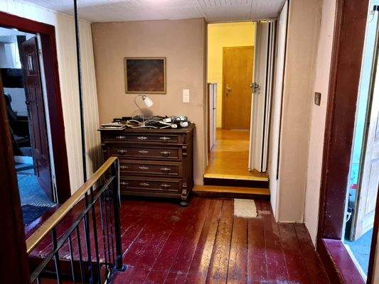 Flur im 1. Stock.jpg