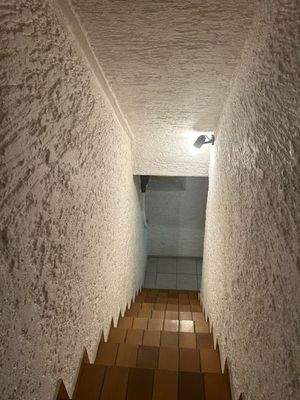 Treppe zum großen Keller