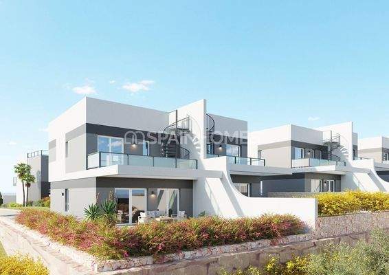 Sea-View Villas in a Complex near the Beach in Alicante Finestrat