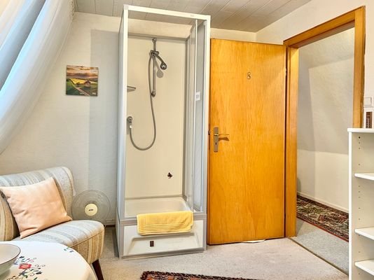 DG Gästezimmer mit Dusche
