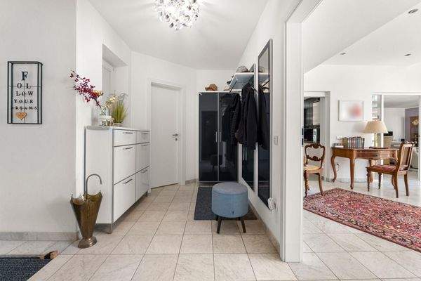 Vorraum und Garderobe