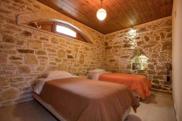 Kreta, Zouridi: Renoviertes Steinhaus aus dem 19. Jahrhundert mit Pool zu verkaufen