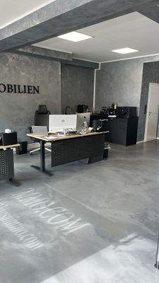 Verkaufs.- Büro-Fläche