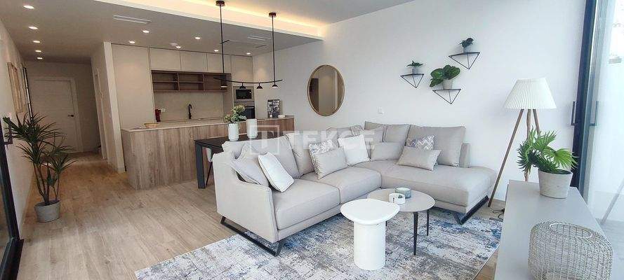 Stylish Detached Villas 500 M from Beach in Torre de la Horadada