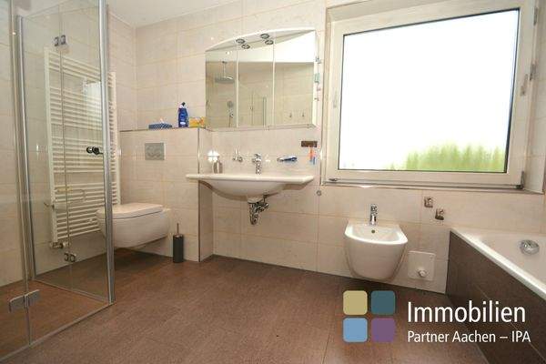 1. OG - Tageslichtbad