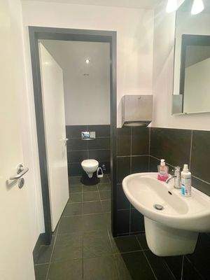 Toilette I Hauptgebäude