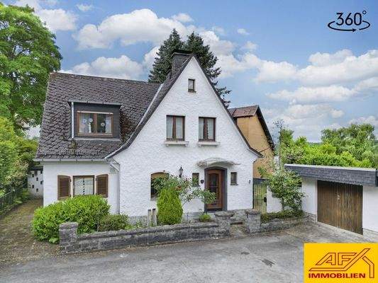 Einfamilienhaus mit Garage