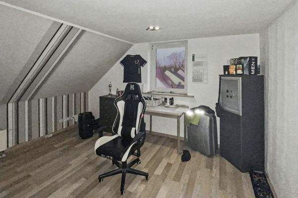 Schlafbereich + Lernbereich DG