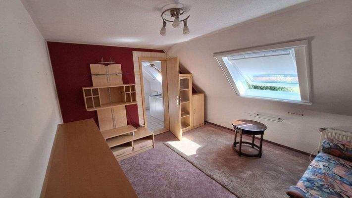 Kinderzimmer 3 / Durchgang Einliegerwohnung