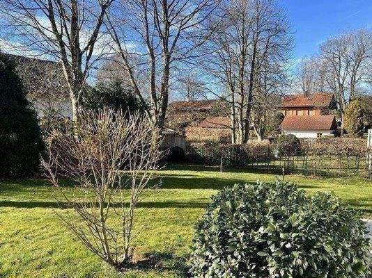 C2F895BE-AB94-4DCE-9B00-20B427AAE46A