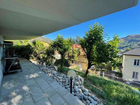 Freistehende Villa in unmittelbarer Nähe zur Schweiz in Como - Lombardei