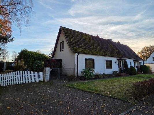 Gepflegtes Haus mit Potential - sucht Familie mit Gestaltungsideen