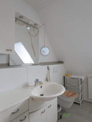 Blick ins Bad (verwackelt)