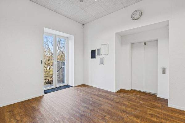 Bürofläche/ Aufzug