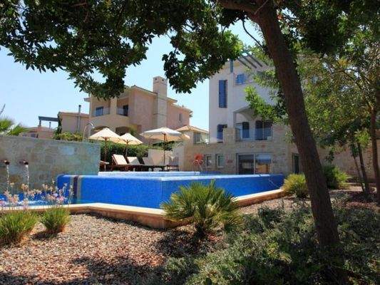 AMOROSA VILLAS  VILLA 15-34