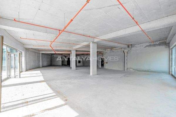 Shop with Investment Opportunity in Viva Defne Project in Antalya