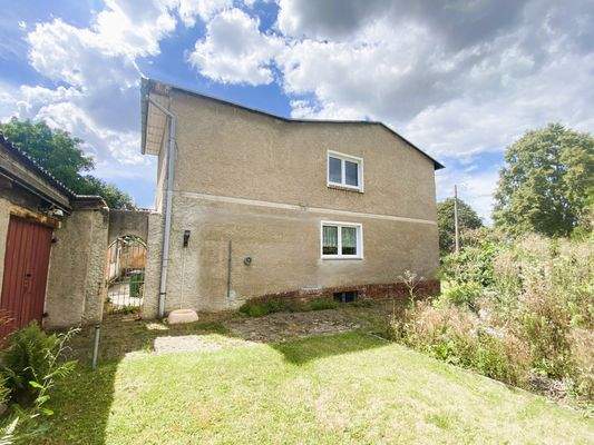 Großzügig gestaltetes Haus