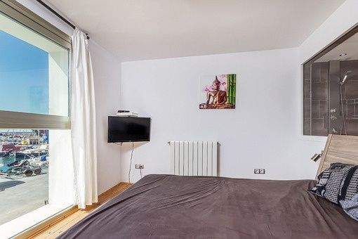 Schlafzimmer mit Badezimmer en Suite