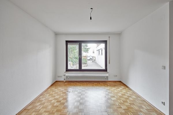 Wohn-Schlafzimmer der Einliegerwohnung