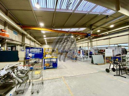 INFOS UNTER: 06171-586000