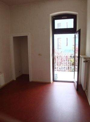 Blick auf Balkon.JPG