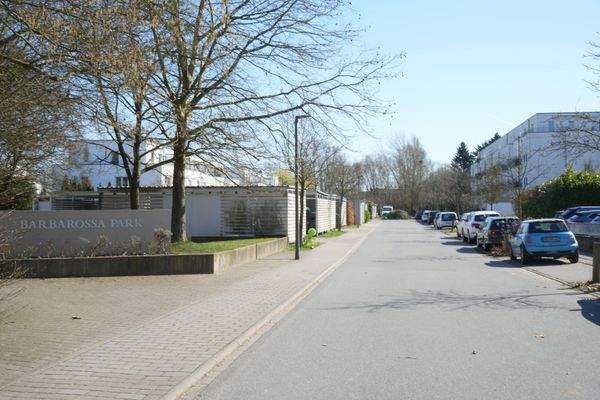 Einfahrt " Barbarossa Park"