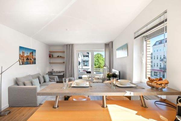 Blick in das Wohnzimmer 