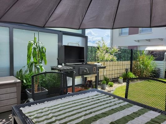 Eigener Garten mit Terrasse