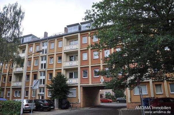 Rückansicht mit Balkon