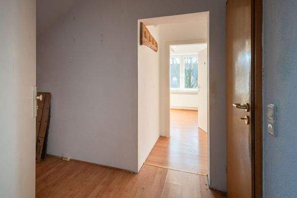 Flur OG Haus B