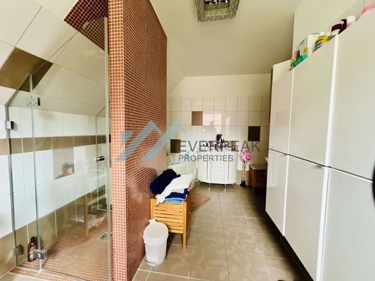 Badezimmer 1 OG