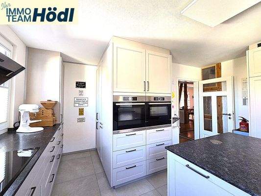 rechte Seite - Moderne Küche - funktional und stilvoll zugleich