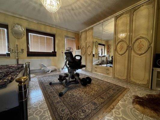 Dachgeschoss - Schlafzimmer...