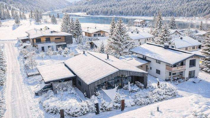KITZIMMO-exklusives Haus in Seenähe kaufen. Immobilien St. Ulrich am Pillersee.